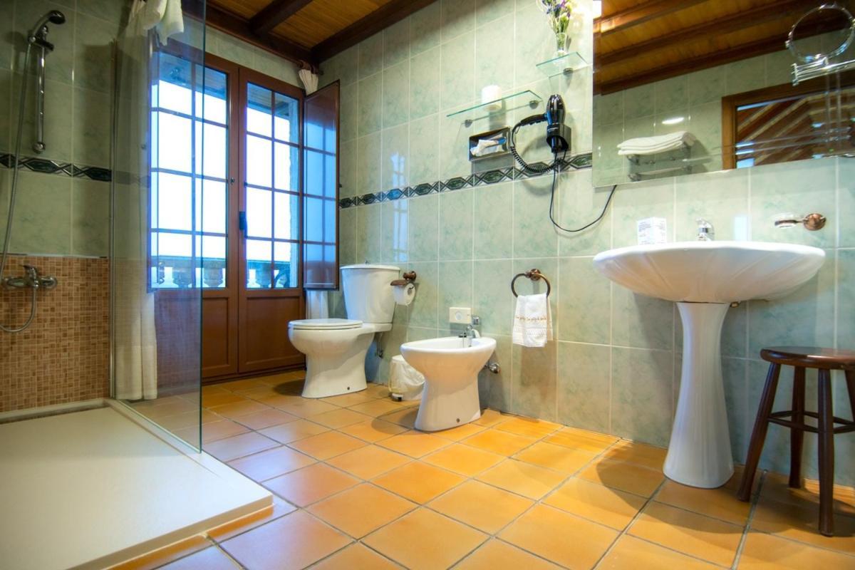 Casa Antiga Do Monte Guest House Lestrove ภายนอก รูปภาพ