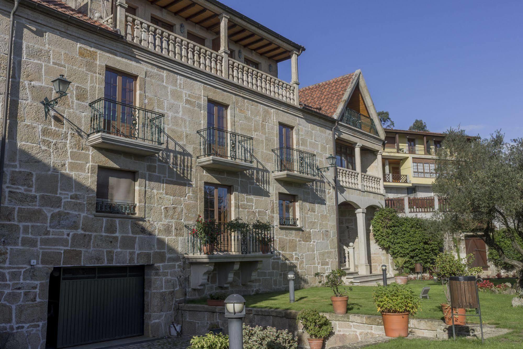 Casa Antiga Do Monte Guest House Lestrove ภายนอก รูปภาพ