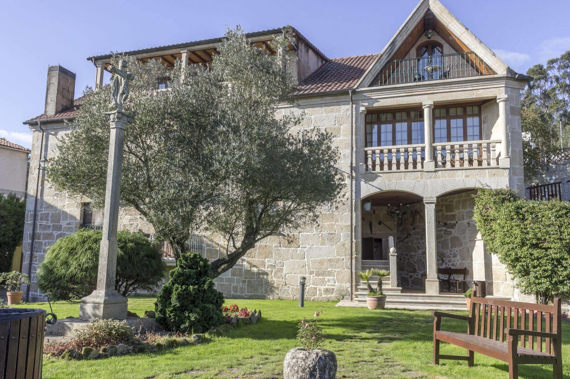 Casa Antiga Do Monte Guest House Lestrove ภายนอก รูปภาพ